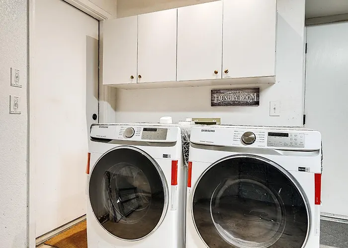 3 Mi To Dtwn: W/ Heated Pool In *