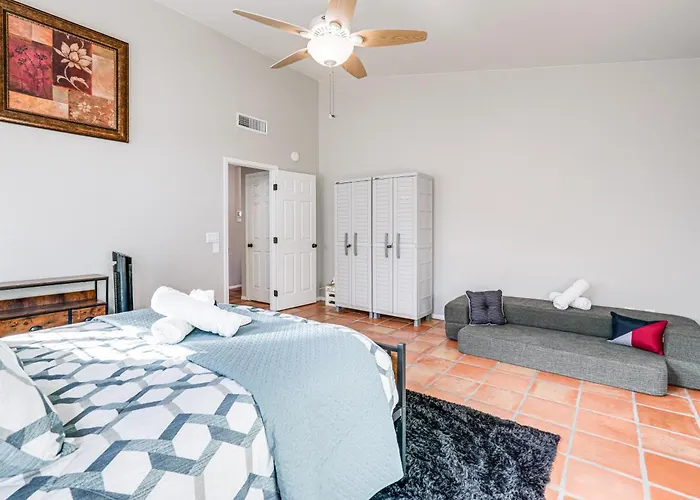 3 Mi To Dtwn: W/ Heated Pool In Gilbert